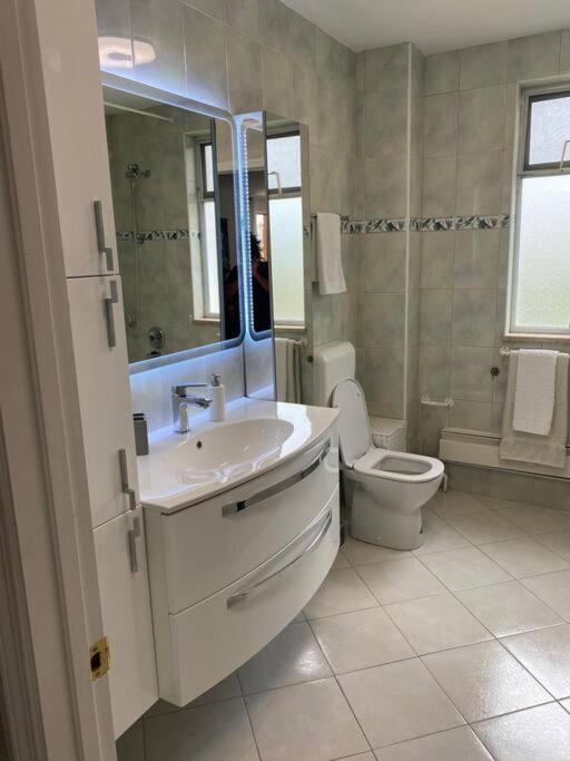 Lovely 3 Bedroom Apartment In Quiet Area W/ Pool PUY 외부 사진
